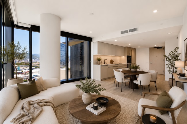 Building Photo - New Construction 2BR/1BA in Kakaako with Ocean Views Unit 1315
