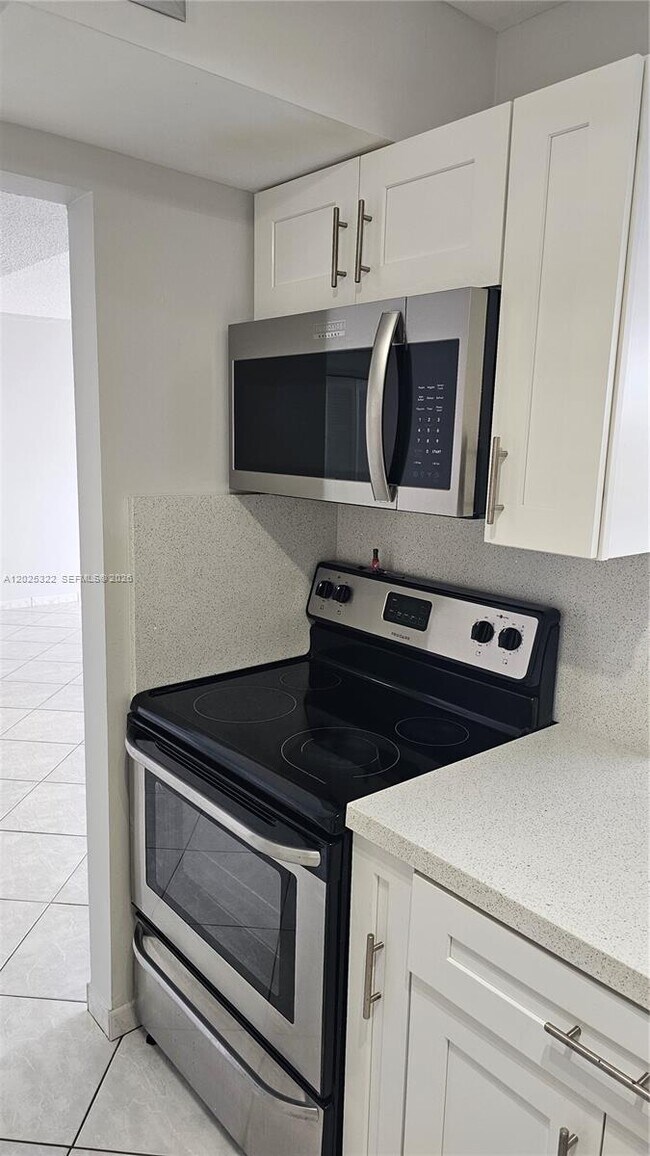 Photo - 2017 S Ocean Dr Unit 408