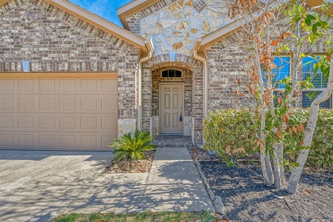 Photo - 8402 Coral Cove Pass Ln
