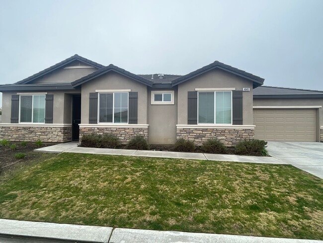 Photo - Newer home in gated community in Visalia