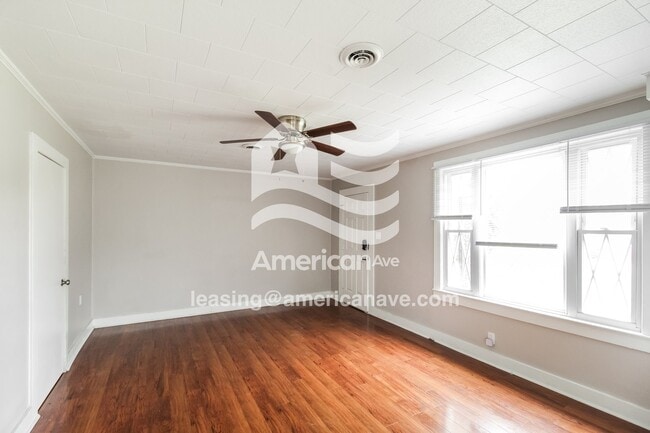 Photo - 2224 Harding Rd