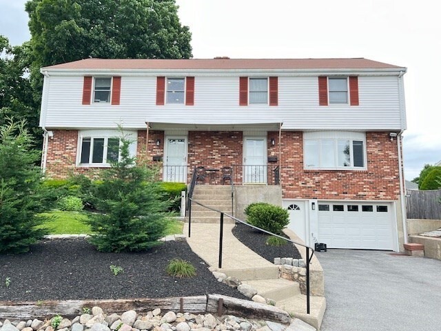 Photo - 86 Hawthorne St Townhome