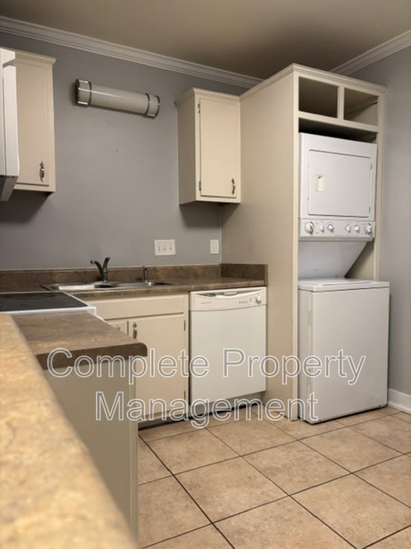 Photo - 55 Hanover Cir