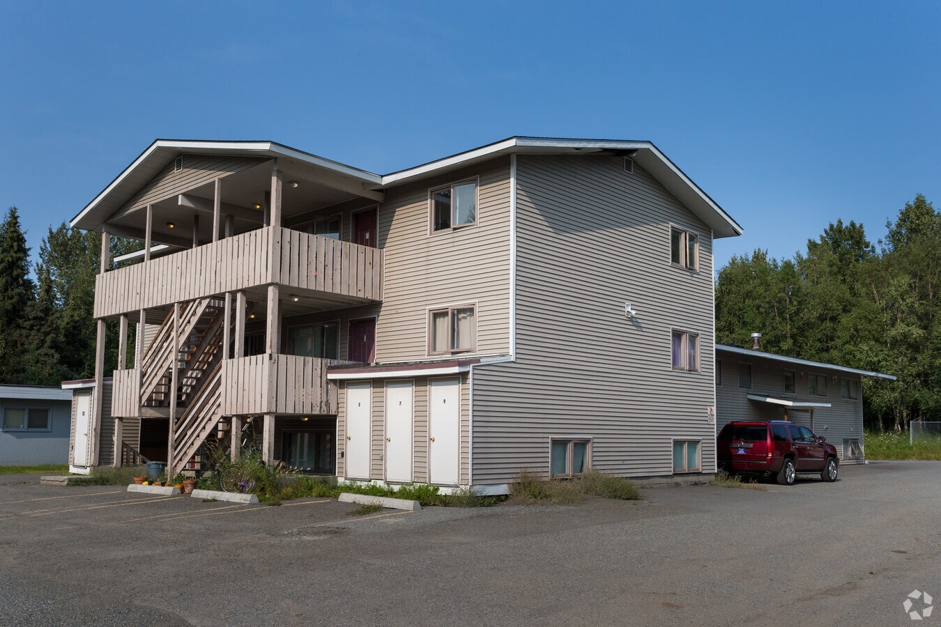 Photo - 2116 Fairbanks St