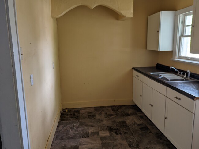 Photo - 1016 Bluff View Dr