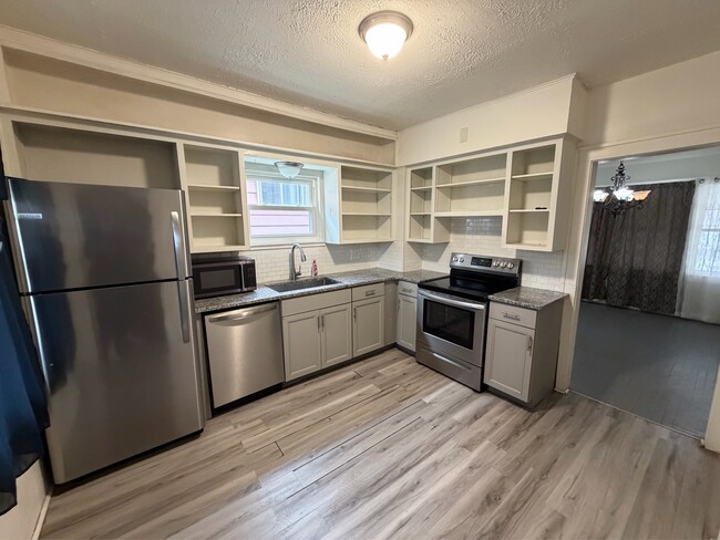 Photo - 1859 Goleta Ave