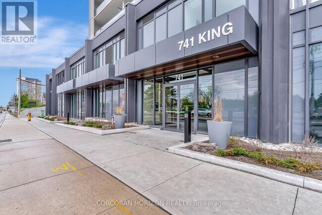 Photo - 741 King St W Unité 1711