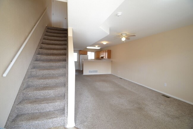 Photo - 3 Bed, 2.5 Bath Townhome in District 20!