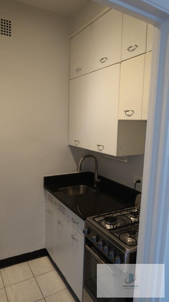 Photo - 534 W Stratford Pl Unit 211