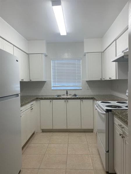 Building Photo - 3800 Riverside Dr Unit 7