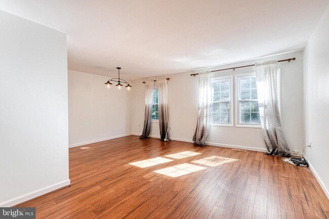 Photo - 1640 Mt Airy Ct