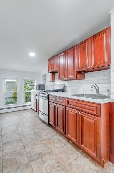 Photo - 788 Avenue A