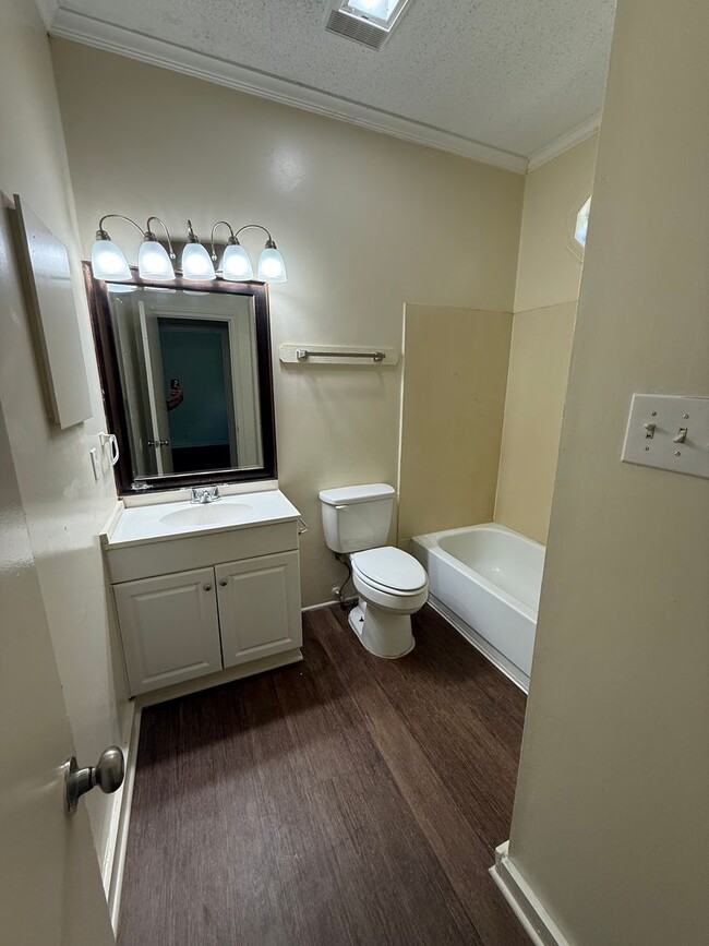 Building Photo - 1825 Starboard Dr Unit 1825-A