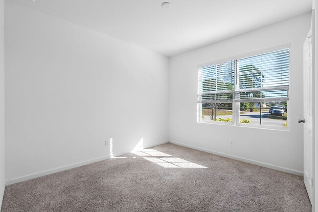 Photo - 3202 SW Martin St