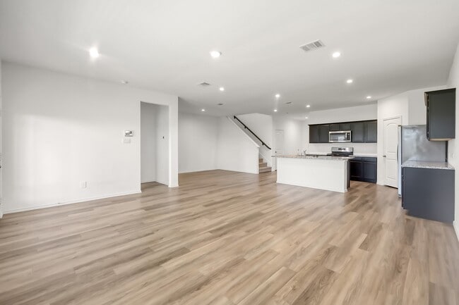 Photo - 15130 Pr Ml Dr