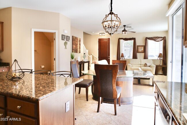 Photo - 4212 E Vest Ave