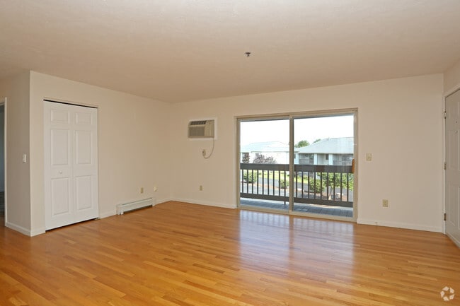 Stonegate Apartments