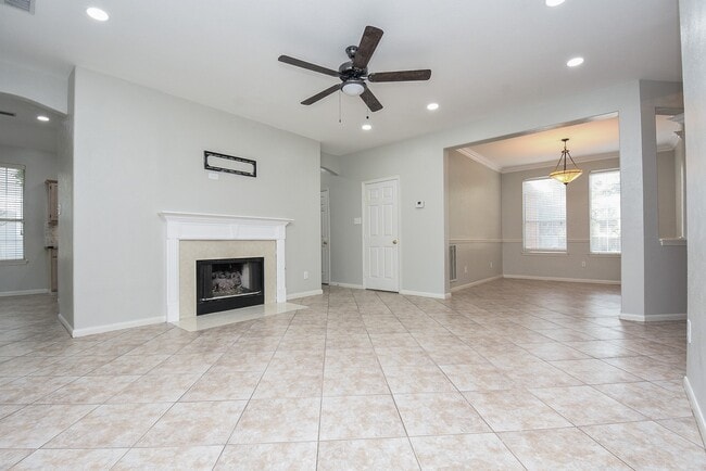 Photo - 202 W Sterling Pond Cir