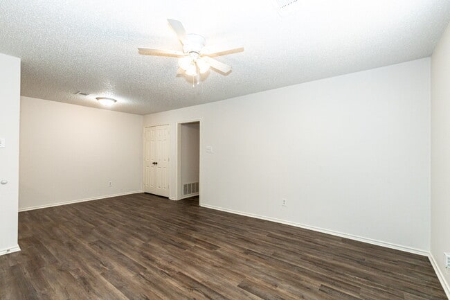 Photo - 2 Bedroom 2 Bathroom Duplex Unidad B