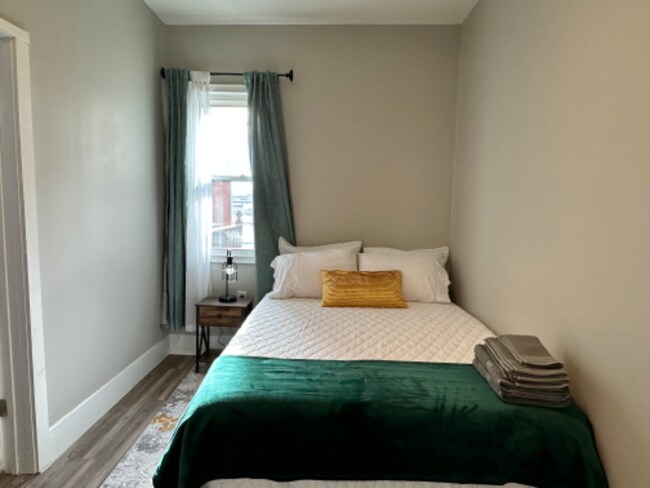 Photo - 1022 Huffman St Unit 2