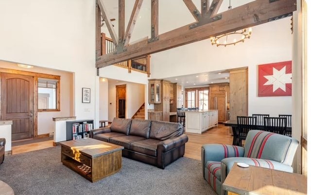 80 Mule Deer Ct