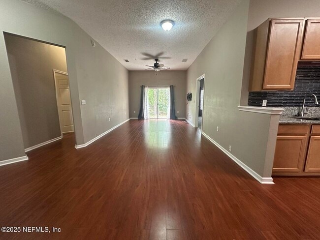 Photo - 109 Brannan Pl Unit 102