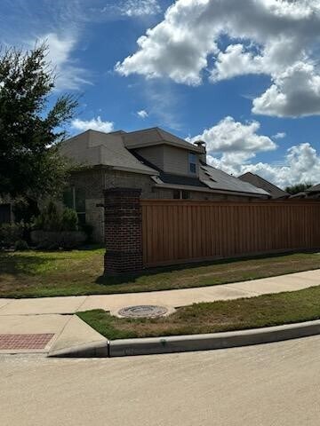 Photo - 16839 Kilgarth Dr