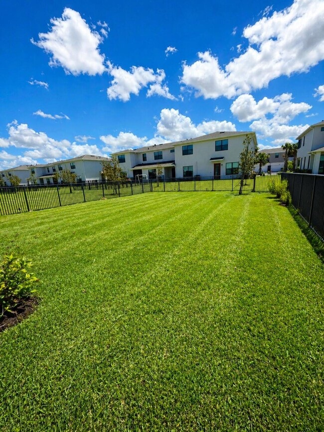 Photo - 14162 SW Thorens Dr