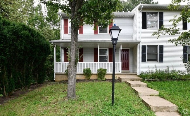 Building Photo - 5122 Redbud Rd Rental