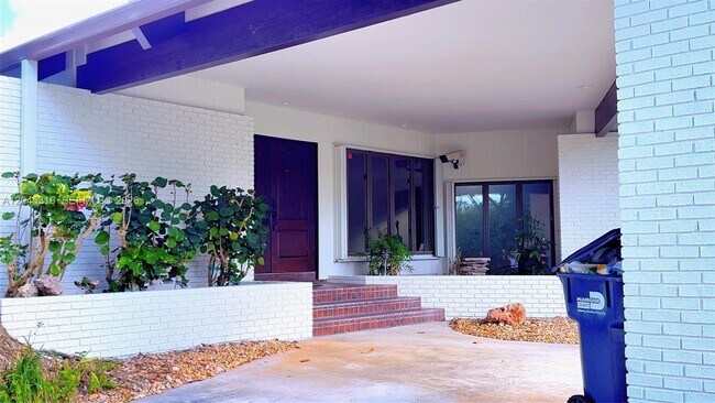 Photo - 8925 SW 102nd Terrace
