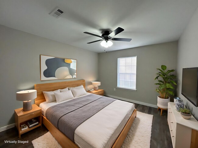 Photo - Duplex with Garage - Minutes from Downtown... Apartment Unit 504