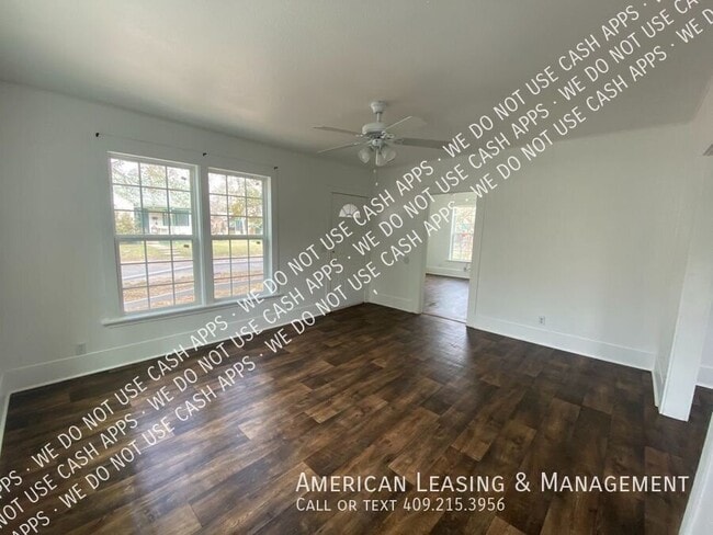Photo - 134 Southend Blvd