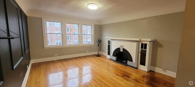 Building Photo - 2053 N Keeler Ave Unit 2 Rental