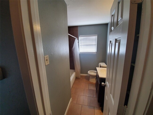 Photo - 6114 Belmark St