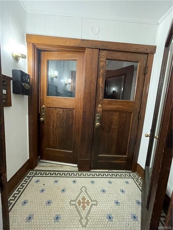 Foyer - 9 Bewley Pkwy