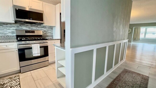 Photo - 3128 59th St S Unidad 212