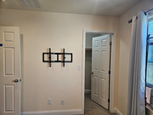 Photo - 300 Cadence View Way