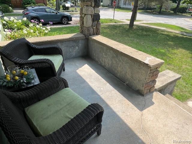 Photo - 21 E Church St