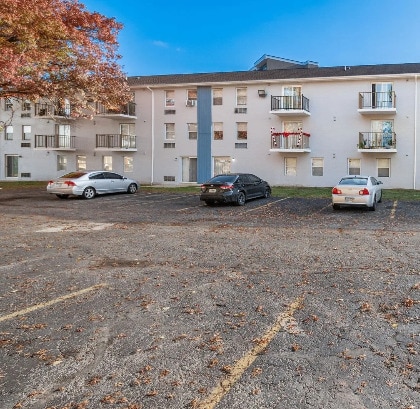 KP Eastland Condominiums - KP Eastland Condominiums