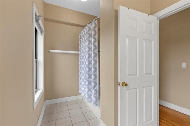 Photo - 3 bedroom in Chicago IL 60642 Unit 3