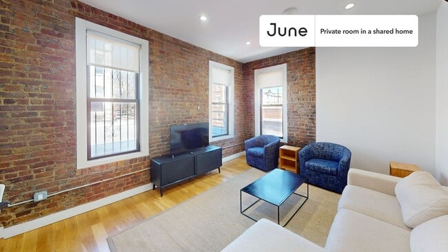 Photo - Room in Shared 5 bed/3 bath home Unidad D