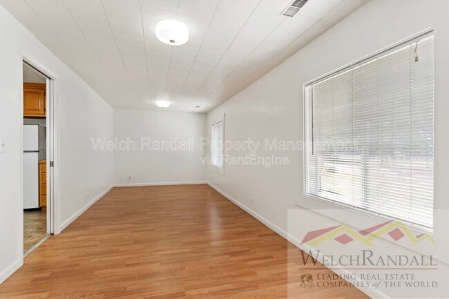 Photo - 421 E 2625 N