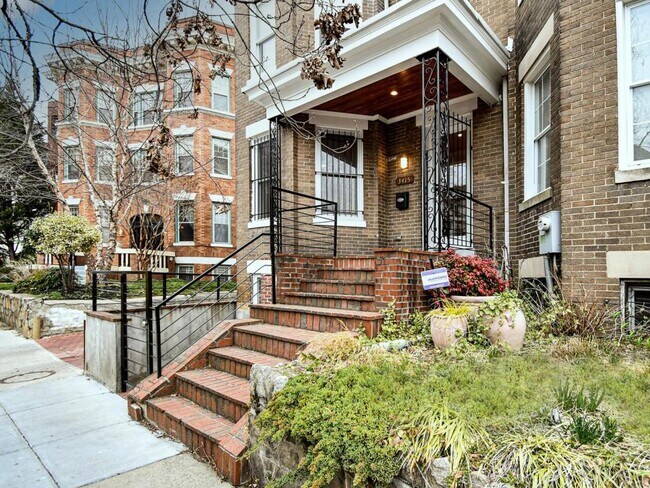 Photo - 3415 13th St NW