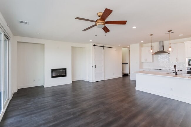 Photo - 7137 9th Hole Dr