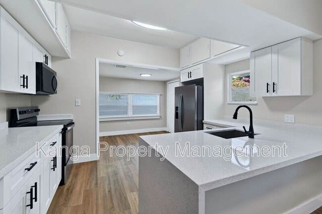 Photo - 3714 Morton Ave