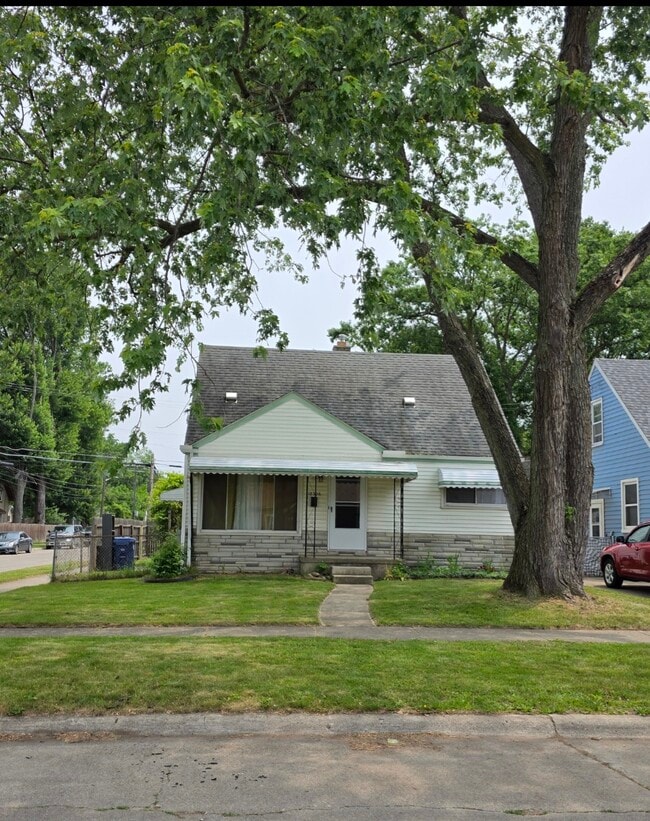 Photo - 18306 Lennane St House