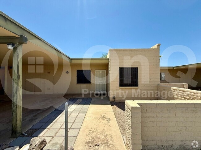 Building Photo - 3548 S Mission Rd Rental