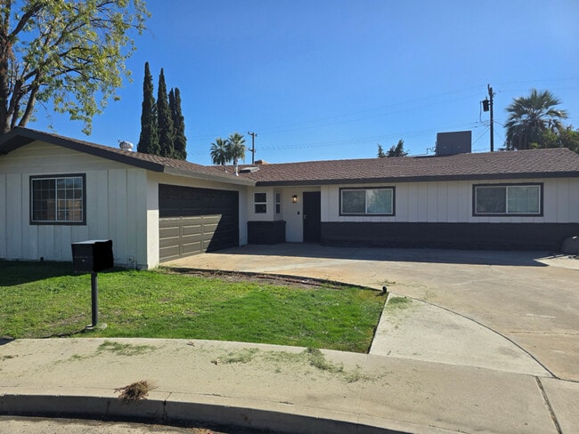 Photo - 3801 Bianchi Way