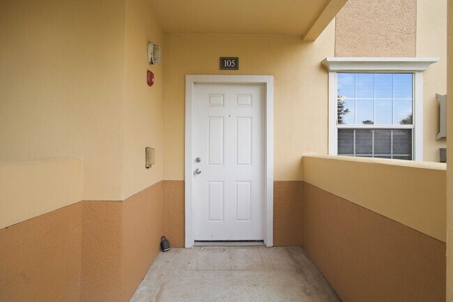 Photo - 3/2 unit available now for an annual lease Unit 105