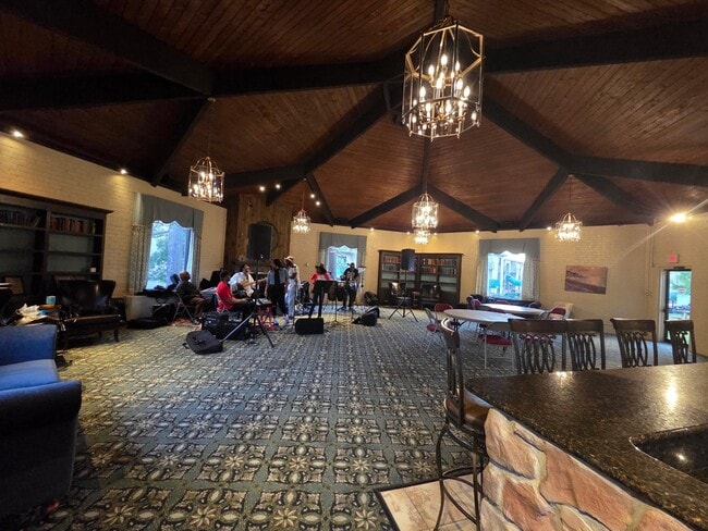 Photo - 6998 Hanover Pkwy Unit 4